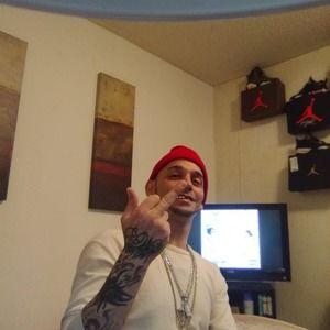 Meet your Posher, Chad